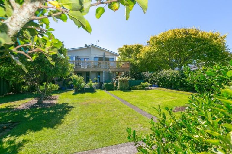 Photo of property in 86 Queens Road, Glen Avon, New Plymouth, 4312