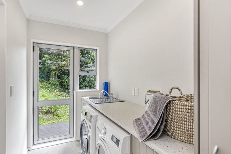 Photo of property in 35a Mandalay Terrace, Khandallah, Wellington, 6035