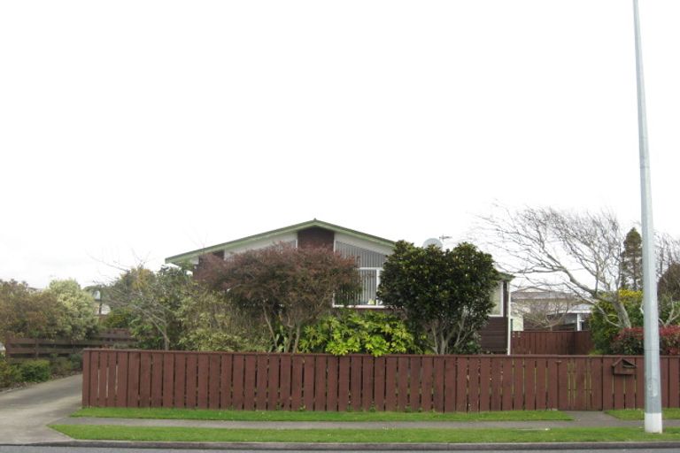 Photo of property in 180 Parklands Avenue, Bell Block, New Plymouth, 4312