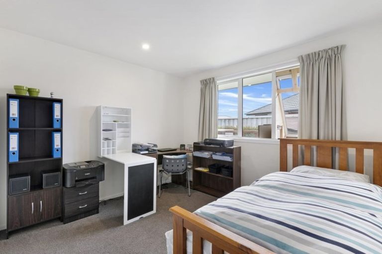 Photo of property in 51 Masefield Drive, Rolleston, 7614