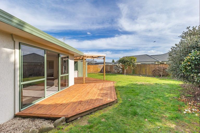 Photo of property in 13 Homewood Avenue, Levin, 5510