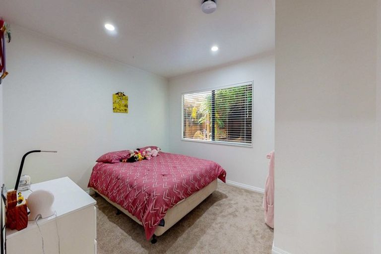 Photo of property in 2/12 Sunset Street, Hilltop, Taupo, 3330