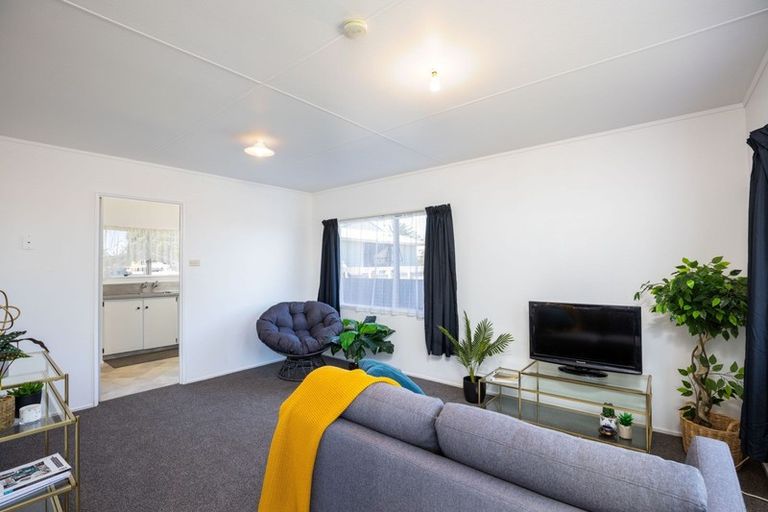 Photo of property in 70 Hume Street, Waitara, 4320