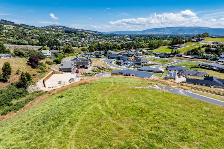 Photo of property in 10 Carnea Heights, Mosgiel, 9024