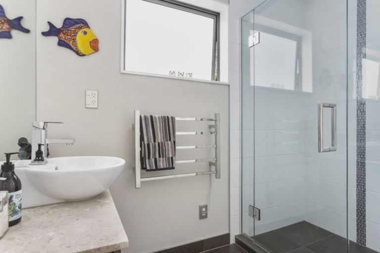 Photo of property in Wilk Heights, 8/8 Wilk Lane, Browns Bay, Auckland, 0630