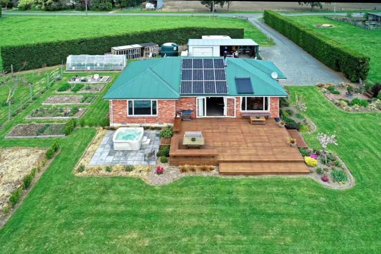 Photo of property in 525 Mclaughlins Road, Darfield, 7571