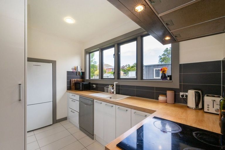 Photo of property in 71 Waimea Avenue, Calton Hill, Dunedin, 9012