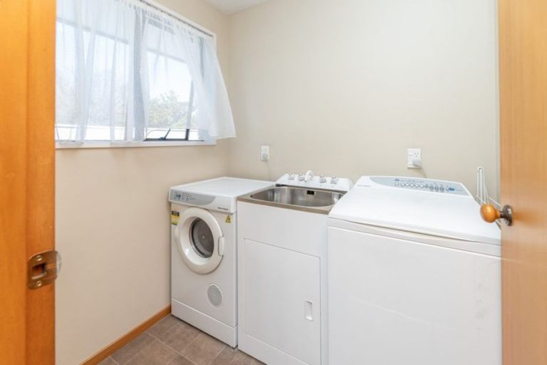 Photo of property in 1/201 Harewood Road, Papanui, Christchurch, 8053