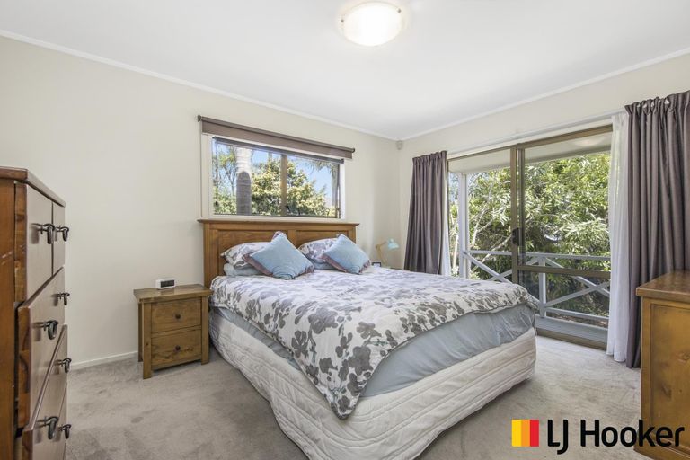 Photo of property in 15 Syntax Place, Conifer Grove, Takanini, 2112