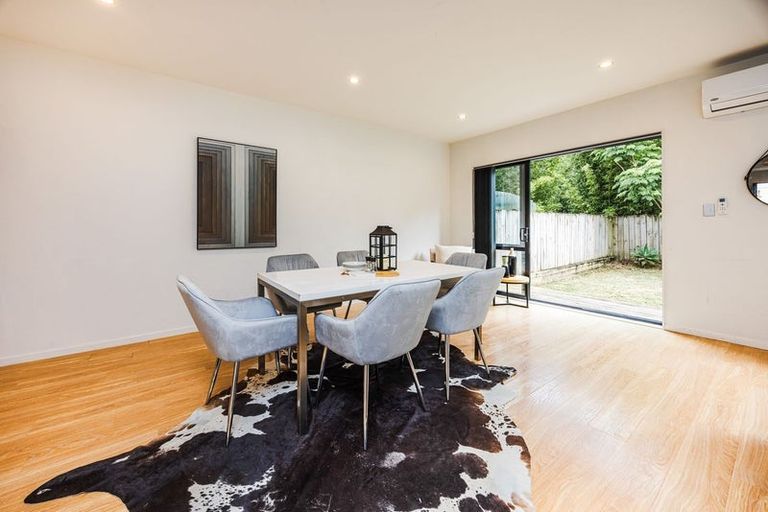Photo of property in 10a Carlos Drive, Flat Bush, Auckland, 2016