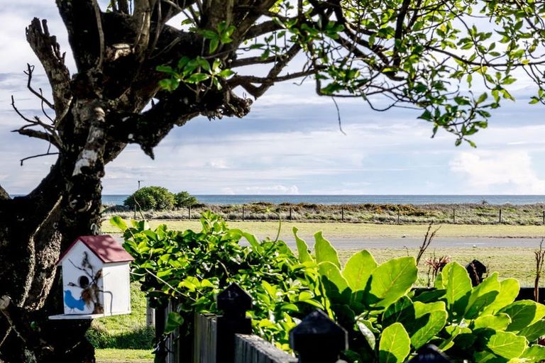 Photo of property in 1 Felix Campbell Street, Greymouth, 7805