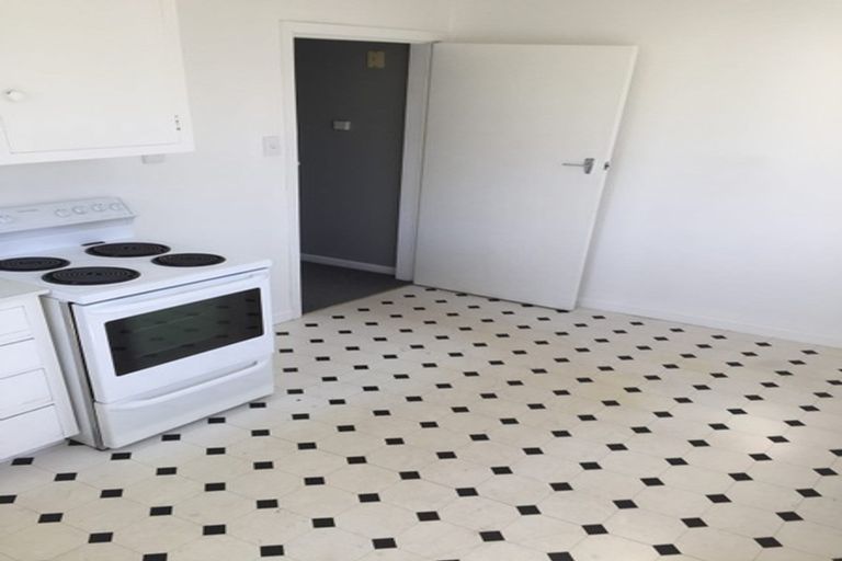 Photo of property in 3/36 Kinloch Street, St Albans, Christchurch, 8014