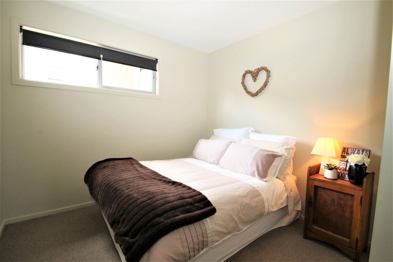 Photo of property in 9 Thomson Street, Green Island, Dunedin, 9018