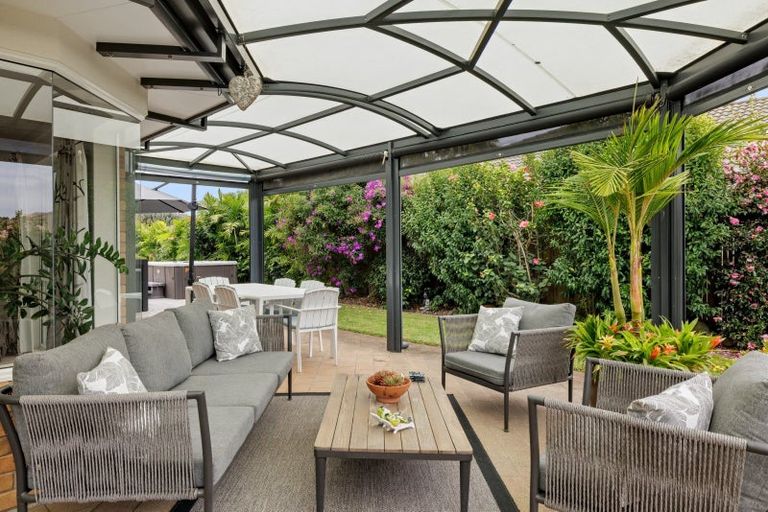 Photo of property in 90 Santa Monica Drive, Papamoa Beach, Papamoa, 3118