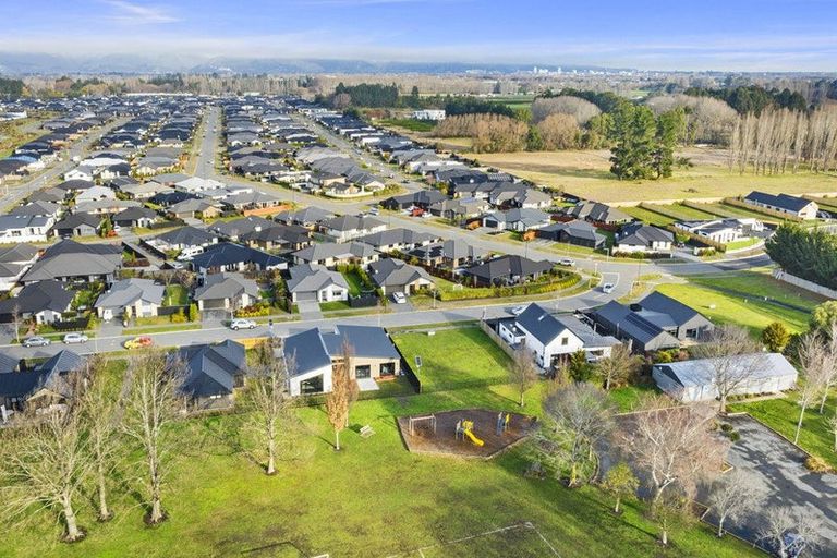 Photo of property in 48 Lambies Street, Marshland, Christchurch, 8083