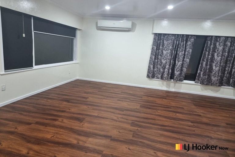 Photo of property in 90 Lawrence Crescent, Hillpark, Auckland, 2102