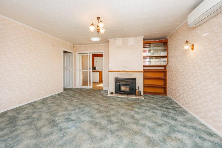 Photo of property in 25 Easton Street, Foxton, 4814