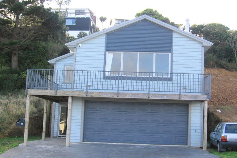Photo of property in 75 Sheridan Terrace, Johnsonville, Wellington, 6037