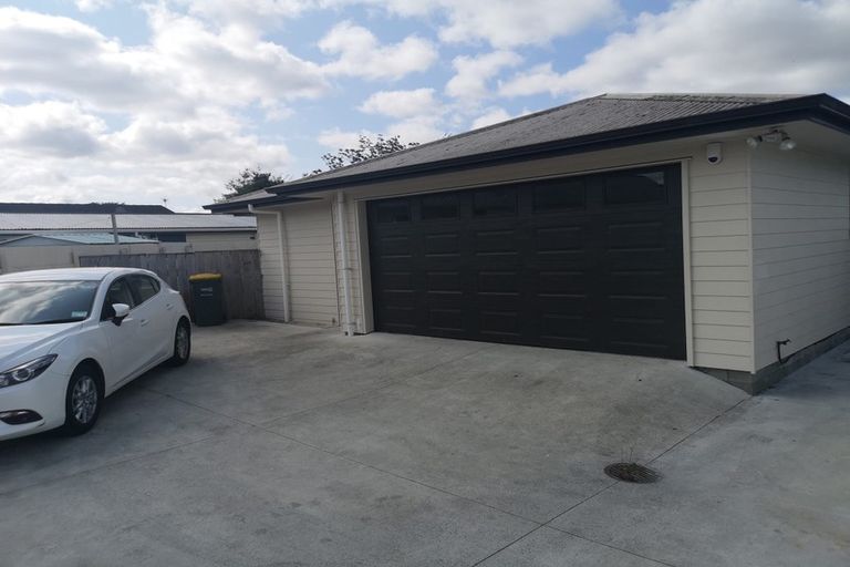 Photo of property in 15a Eastburn Street, Papakura, 2110