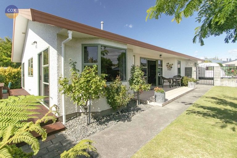 Photo of property in 115 Auckland Road, Greenmeadows, Napier, 4112