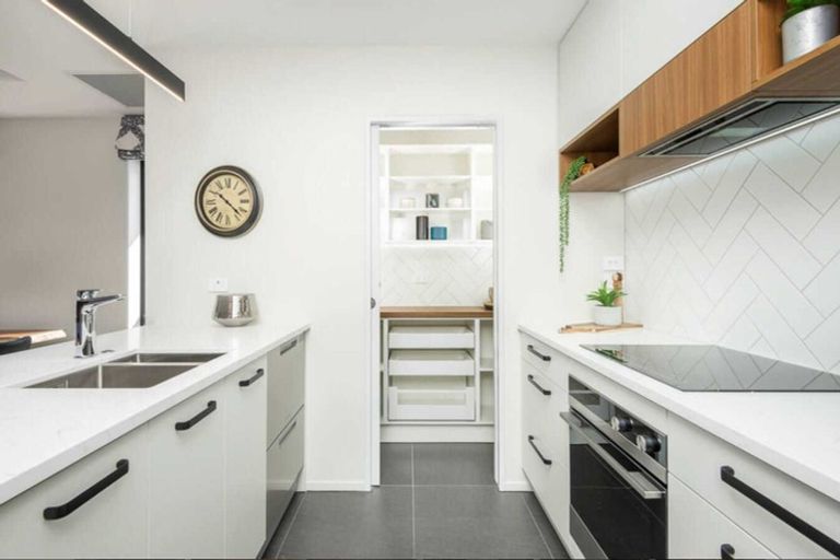 Photo of property in 37 Prestons Park Drive, Marshland, Christchurch, 8083