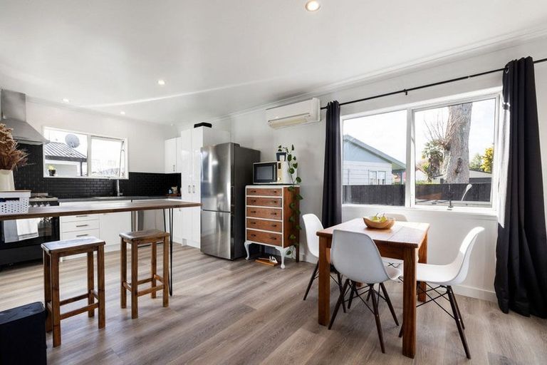 Photo of property in 115a Tennyson Street, Leamington, Cambridge, 3432