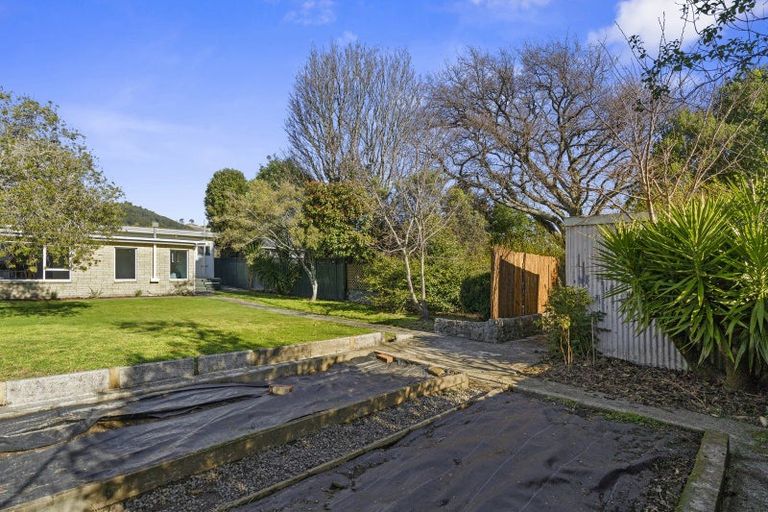 Photo of property in 18 Miro Street, Trentham, Upper Hutt, 5018