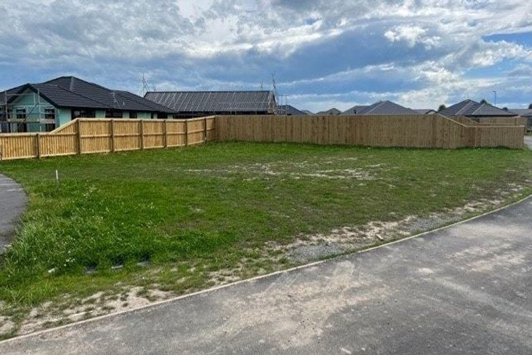 Photo of property in 1 Half Pint Lane, Halswell, Christchurch, 8025