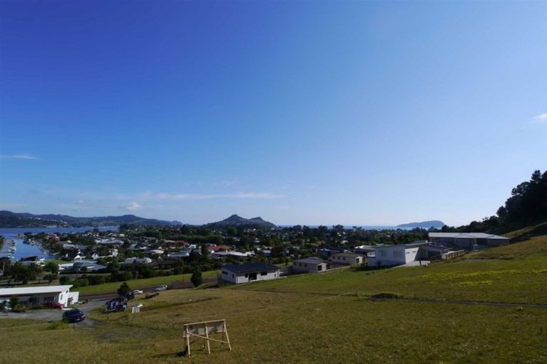 Photo of property in 18 Panorama Parade, Pauanui, Hikuai, 3579