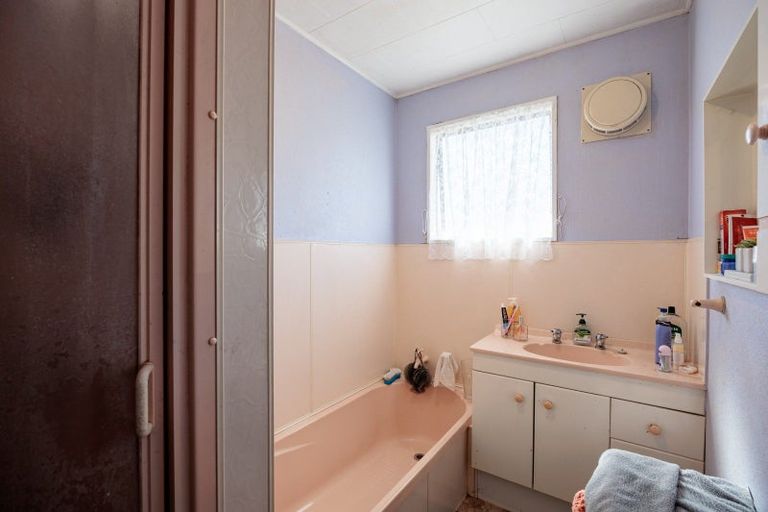 Photo of property in 156 Portsmouth Road, Flaxmere, Hastings, 4120