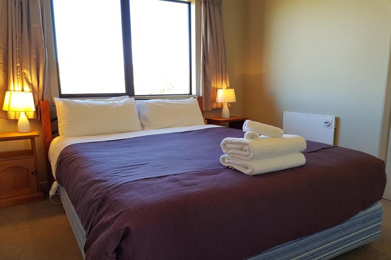 Photo of property in 18 Andrew Don Drive, Lake Tekapo, 7999