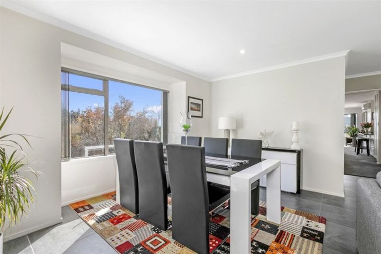 Photo of property in 52 Little John Drive, Bellevue, Tauranga, 3110