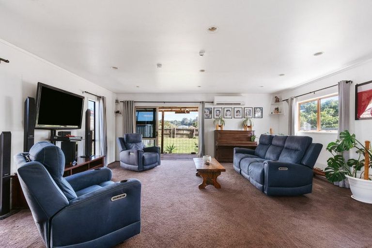 Photo of property in 33 Morrison Road, Taneatua, 3123