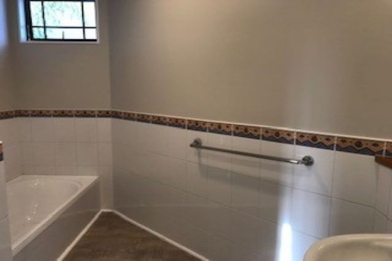 Photo of property in 21 Elderton Avenue, Pyes Pa, Tauranga, 3112