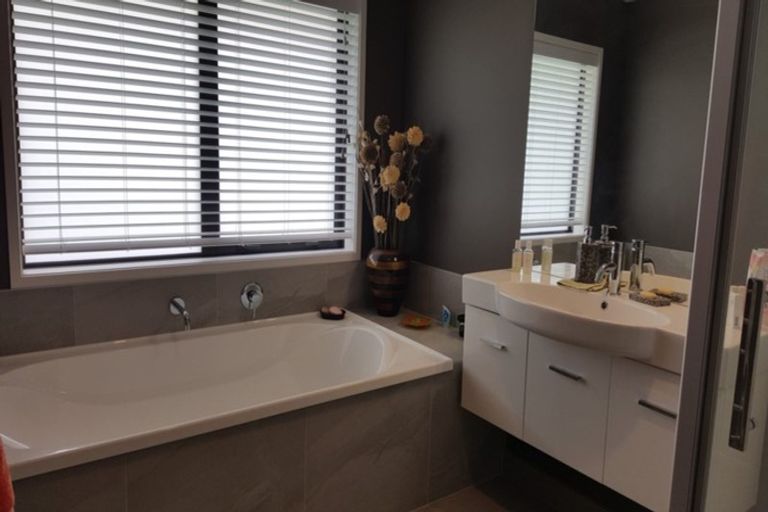 Photo of property in 139 Dunn Road, Ararimu, Drury, 2579