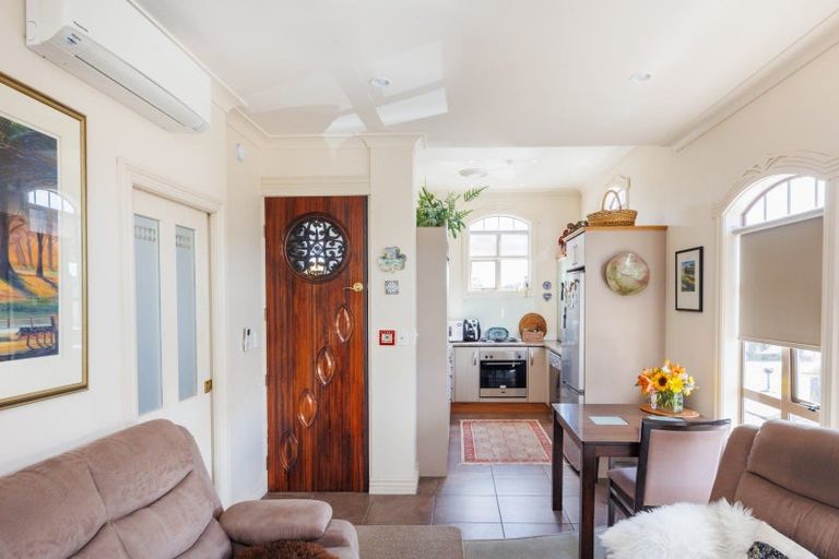 Photo of property in 791 Main Street, Roslyn, Palmerston North, 4414