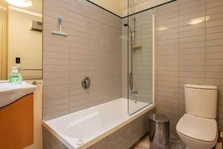 Photo of property in 4/33 Hedditch Street, Wanaka, 9305