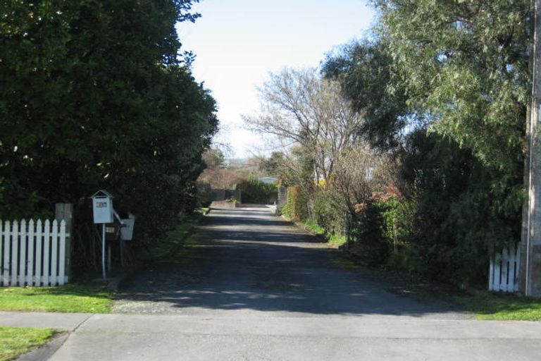 Photo of property in 21b Kempton Street, Greytown, 5712