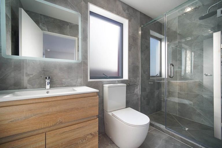 Photo of property in 12 Waimarie Drive, Karaka, 2578