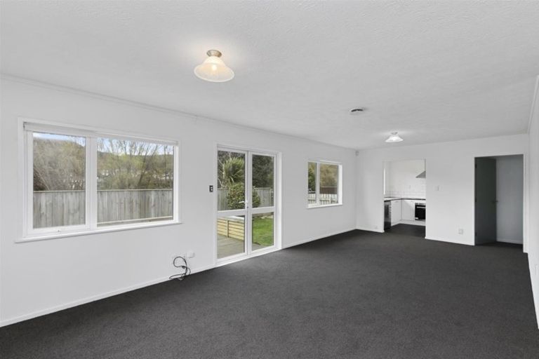 Photo of property in 304a Main Road, Tawa, Wellington, 5028