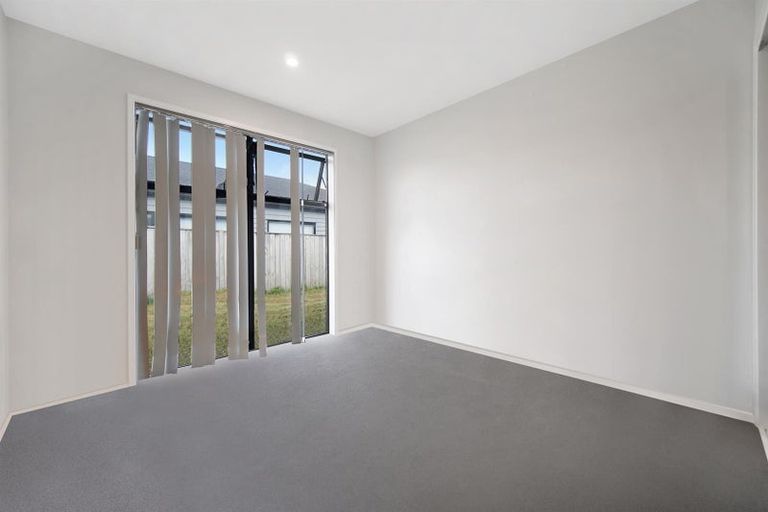 Photo of property in 7 Mangatiti Street, Papakura, 2110