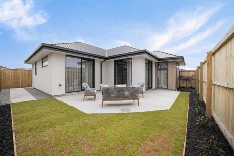 Photo of property in 8 Thomas Rickerby Road, Halswell, Christchurch, 8025