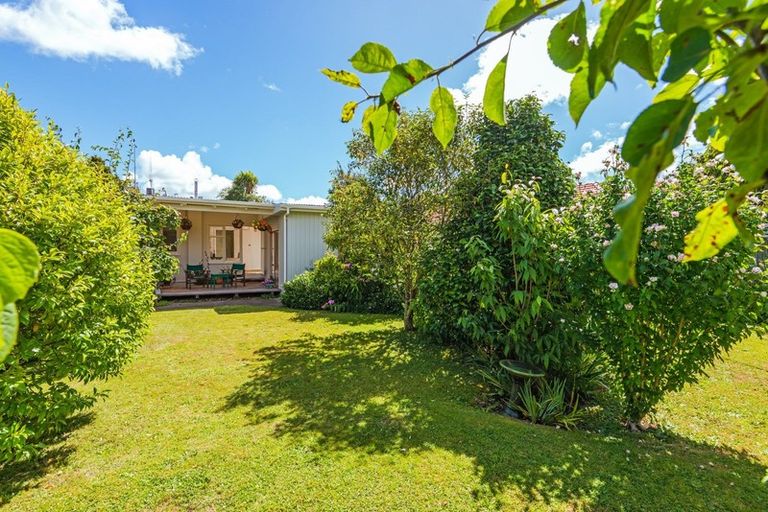 Photo of property in 9 Manuka Street, Hokowhitu, Palmerston North, 4410