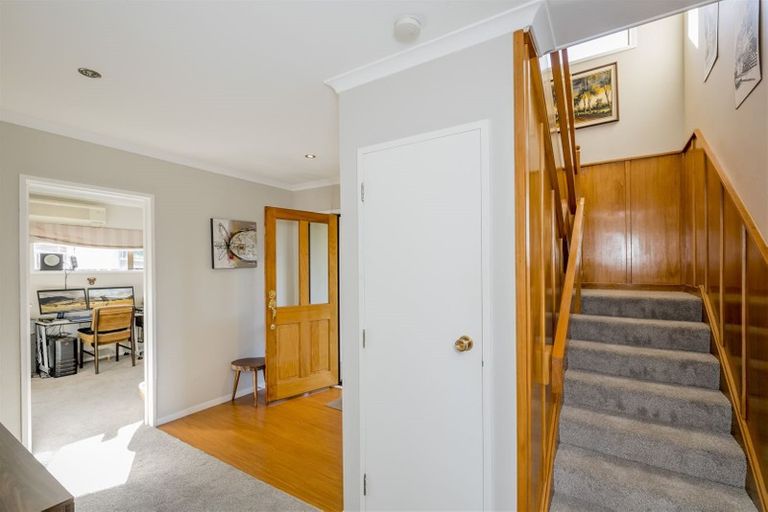 Photo of property in 12a Stuart Street, Levin, 5510