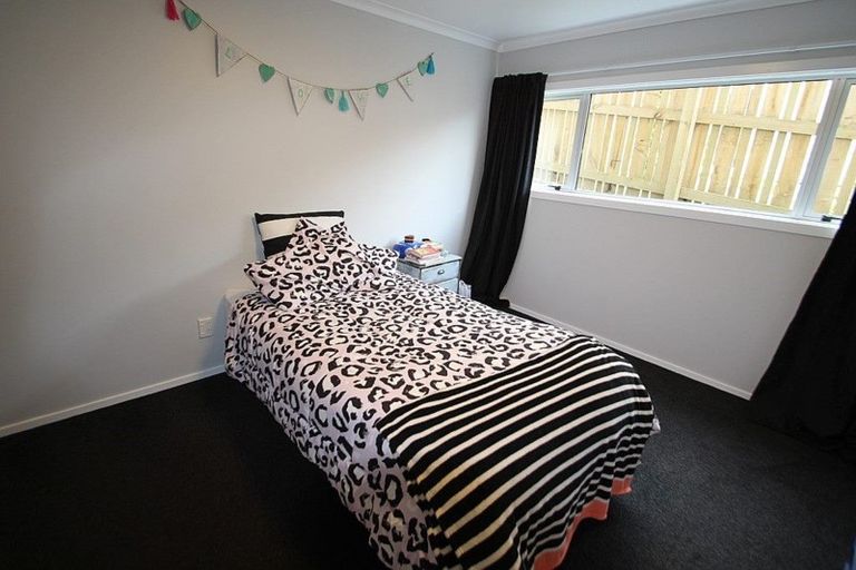 Photo of property in 6 Aotea Crescent, Gore, 9710