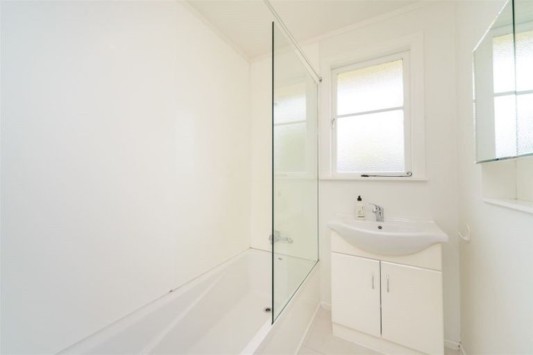 Photo of property in 572 Pioneer Highway, Highbury, Palmerston North, 4412