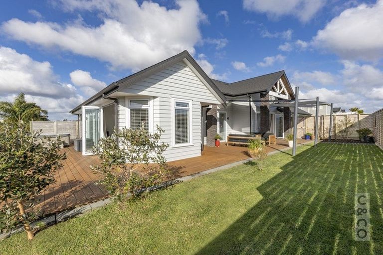 Photo of property in 121 Tapu Road, Huapai, Kumeu, 0810