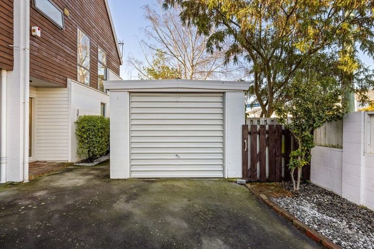Photo of property in 2/1 Winchester Street, Merivale, Christchurch, 8014