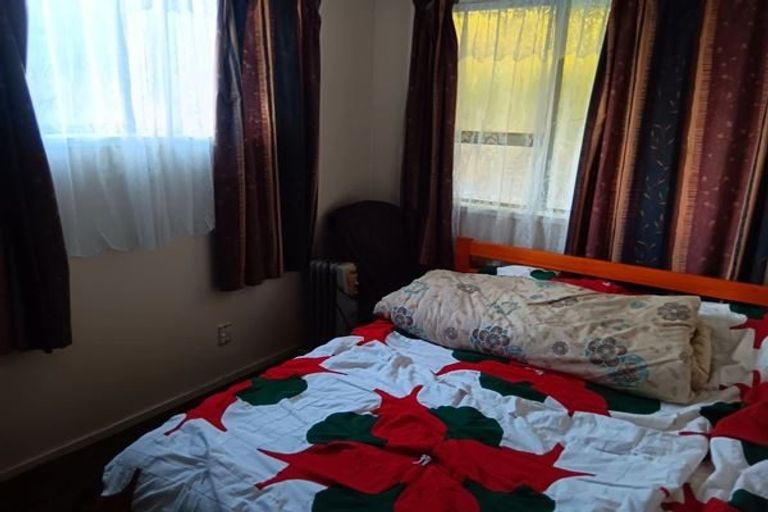 Photo of property in 2/3 Ririno Place, Manurewa, Auckland, 2102