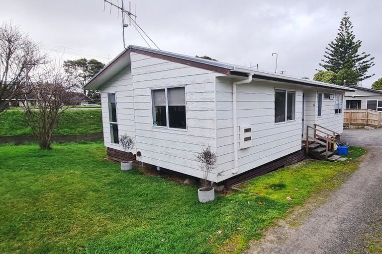 Photo of property in 30 Kapiti Road, Paraparaumu, 5032